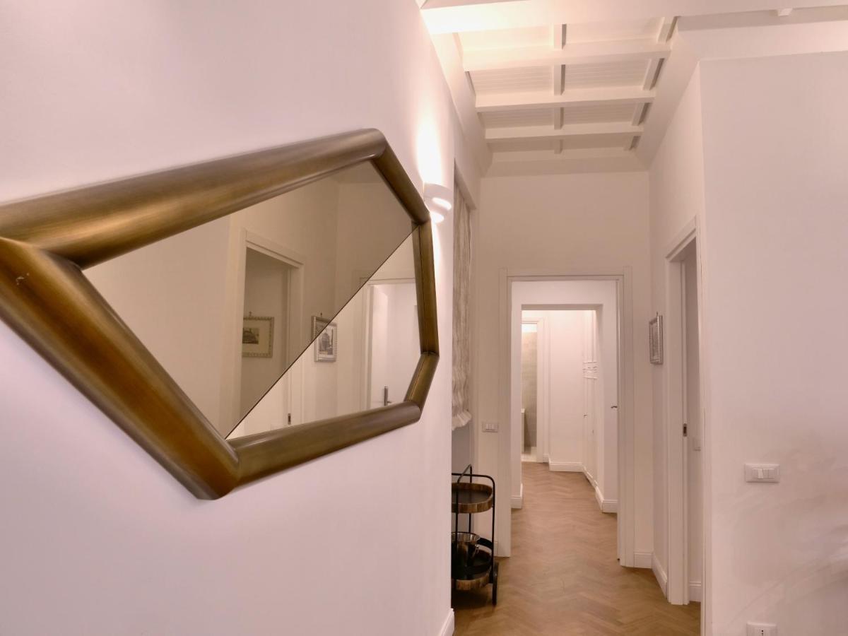 Helmirage Trevi Suite Roma Exterior foto