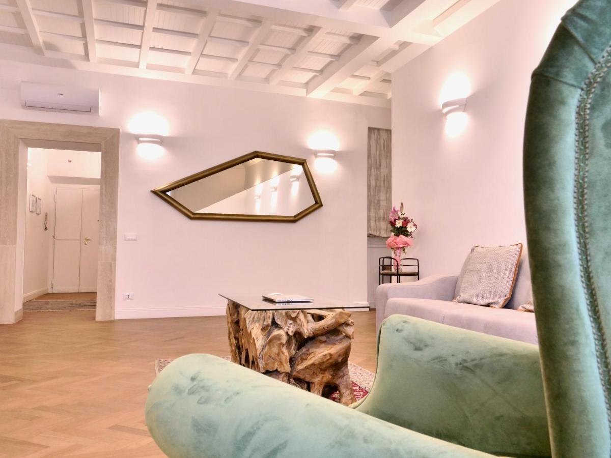Helmirage Trevi Suite Roma Exterior foto